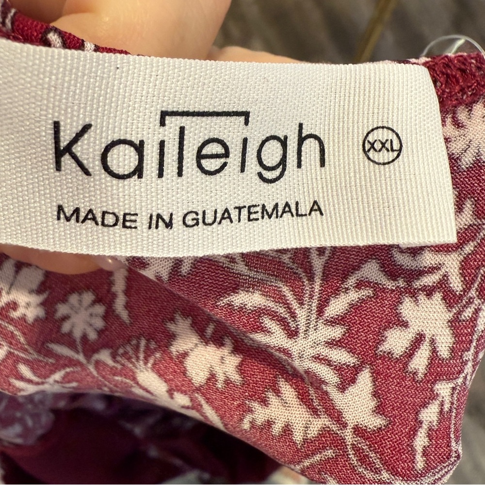 Kaileigh Rica Knit Crop Romper – Burgundy – Size XXL - Picture 4 of 6